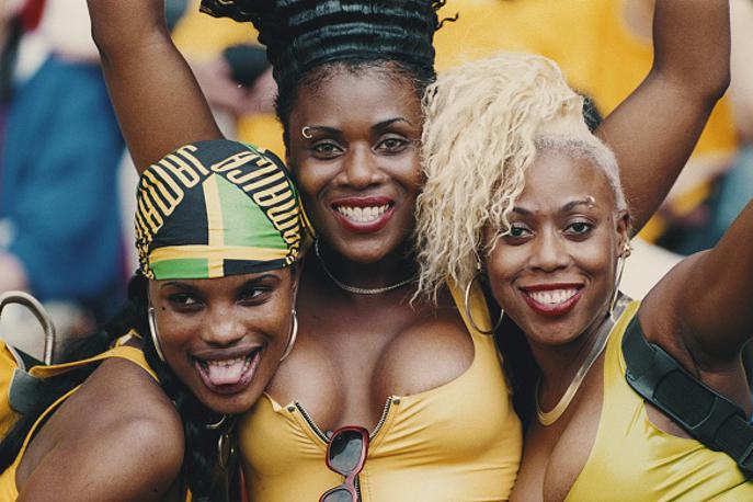 Jamajka, SP 1998 | Na svetovnem prvenstvu leta 1998 v Franciji so ob nogometaših nase opozorile tudi jamajške navijačice. | Foto Getty Images