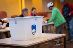 Še danes mogoče prijave za referendumsko glasovanje na voliščih omnia in na domu