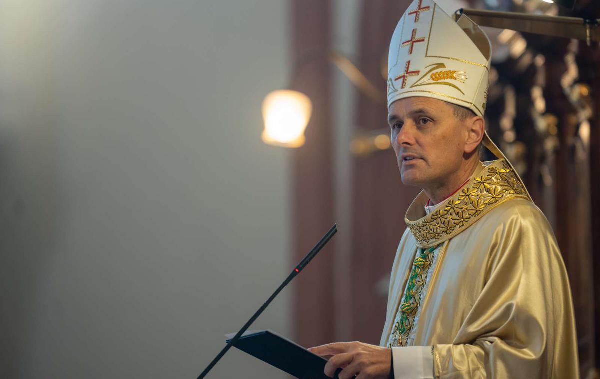 Novomeški škof Andrej Saje | Predsednik Slovenske škofovske konference in novomeški škof Andrej Saje | Foto STA