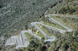Mercedes SLC - prva vožnja prenovljenega roadsterja