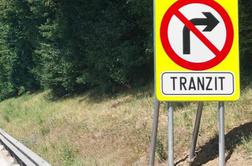 Postavili so table: konec znanega obvoza mimo Primorke #foto