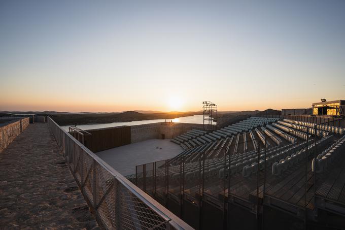 Trdnjava sv. Mihaela v hrvaškem mestu Šibenik je srednjeveška trdnjava na strmem griču nad starim zgodovinskim središčem mesta. | Foto: Toma Kezić