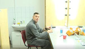 Voditelja Klemna Bučana na snemanju oddaje zasačili v ... #video