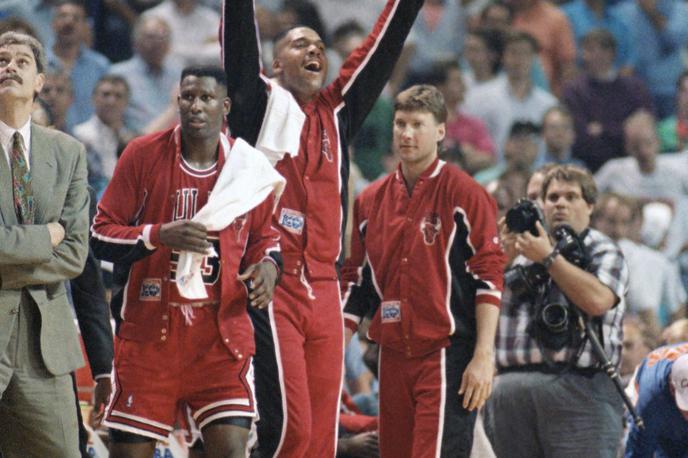 Stacy King | Stacy King (v sredini z dvignjenima rokama) v finalu lige NBA leta 1992. | Foto Guliverimage