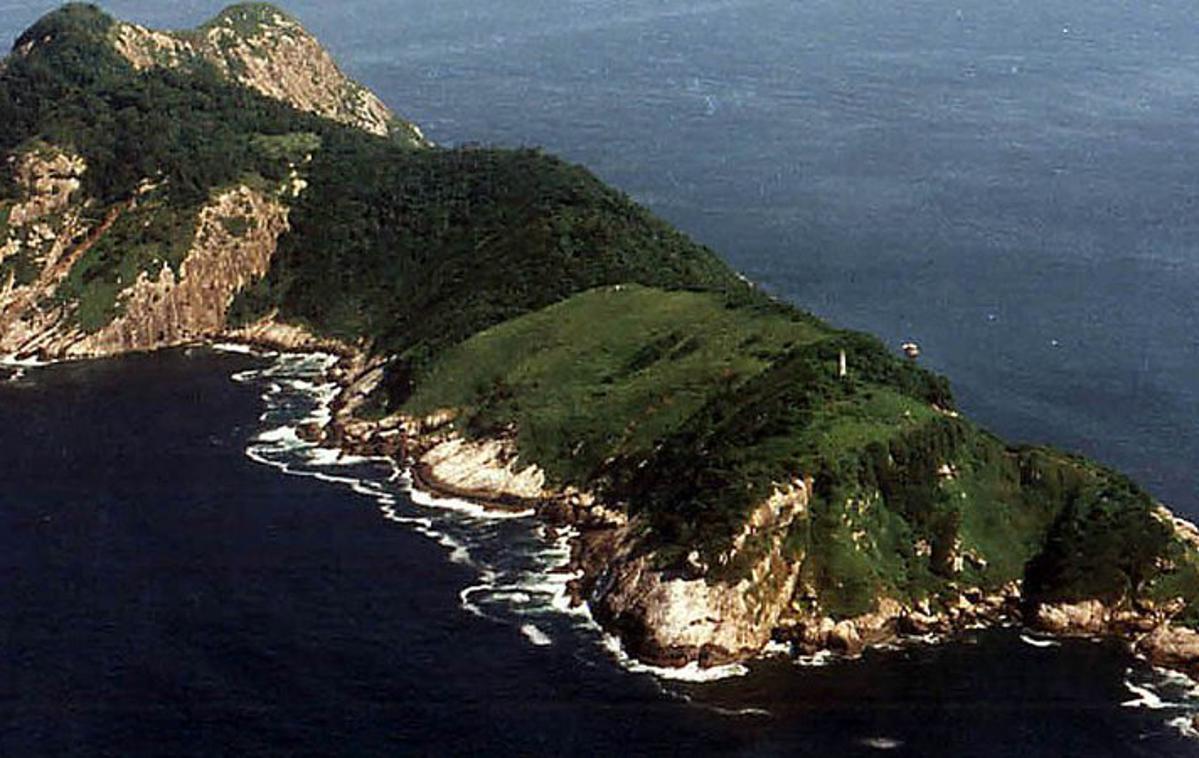 Kačji otok | Otok je še vedno pod strogim nadzorom, vendar se zdaj tam dogajajo hudi spopadi. | Foto Smithsonianmag