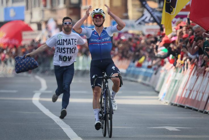 Remco Evenepoel, ki je konec julija prepričljivo zmagal na klasiki San Sebastian, je na stavnicah prvi izzivalec Primoža Rogliča.  | Foto: Guliverimage/Vladimir Fedorenko