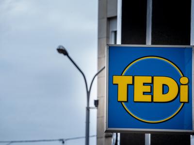 Odpoklic igrače nahrbtnik z vsebino