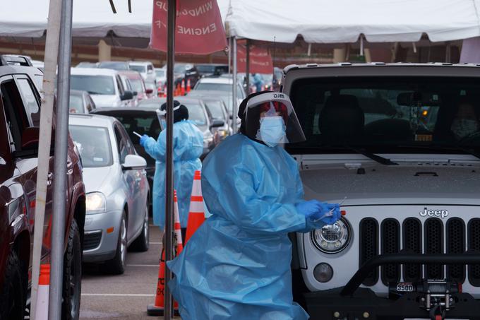 Minuli teden so v ZDA potrdili več kot sto tisoč novih okužb, kar je največ od začetka epidemije. | Foto: Reuters