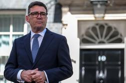 Novi premier na Downing Street ne bo pripeljal psa. Razlog? Maček Larry.