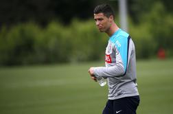 Ronaldo prvič treniral s Portugalci
