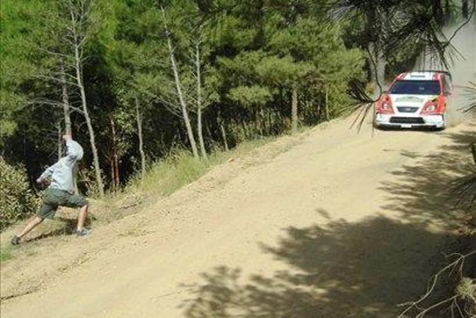 Loeb do zmage in vodstva v reli prvenstvu