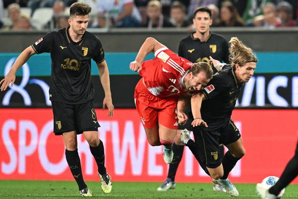 Bayern, Eintracht in Köln še stoodstotni, Dortmund do prve zmage