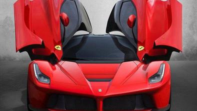 La ferrari: tudi Božiček ga z milijonom evrov ne more več kupiti 