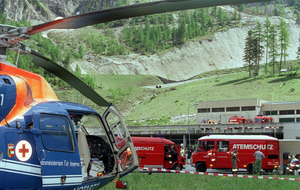 Gorski reševalci Avstrija | Poleg policije sta se v iskanje vključila tudi Gorska reševalna služba in reševalni helikopter. | Foto Guliverimage