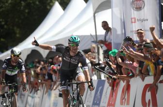 Irish hits again and takes the victory from Cavendish! #video