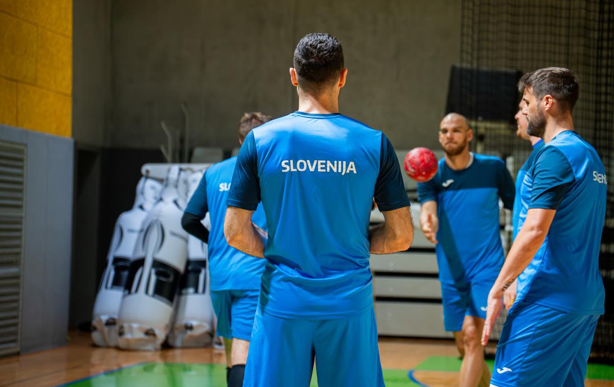 slovenska moška rokometna reprezentanca | Slovenski rokometaši bodo proti Franciji odleteli v ponedeljek. | Foto Jakob Pintar/STA
