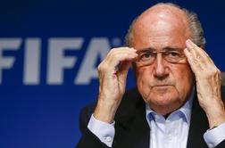 Sepp Blatter po novem odstopu presenečen