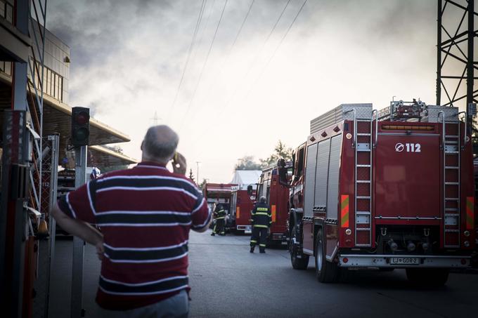 požar, poštni center vič | Foto: Ana Kovač