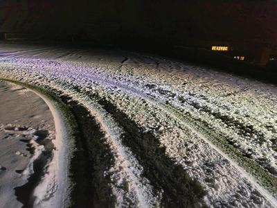 Neznani voznik povzročil veliko škodo v Nordijskem centru Planica