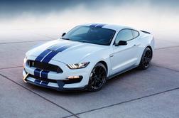 Shelby GT350 Mustang – rojen kot ford, spremenjen v shelby