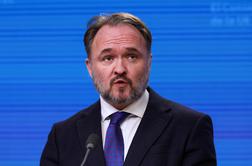 Bruselj poziva: Da se izognemo energetski krizi, bi morali omejiti potovanja