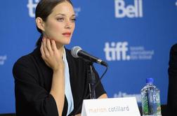 Fassbender in Cotillardova v Macbethu z originalnimi dialogi