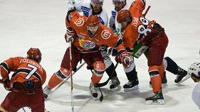 Jesenice in Olimpija iz Avstrije praznih rok
