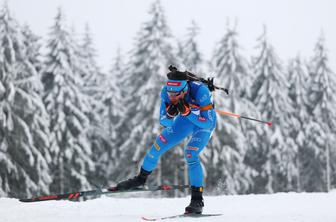 Tommaso Giacomel kljub šestim zgrešenim strelom do zmage, Planko 33.