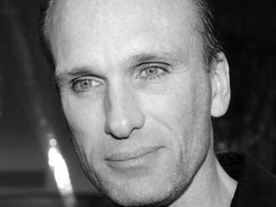 Zvezdnika iz filmske uspešnice Pulp Fiction našli mrtvega v njegovem stanovanju