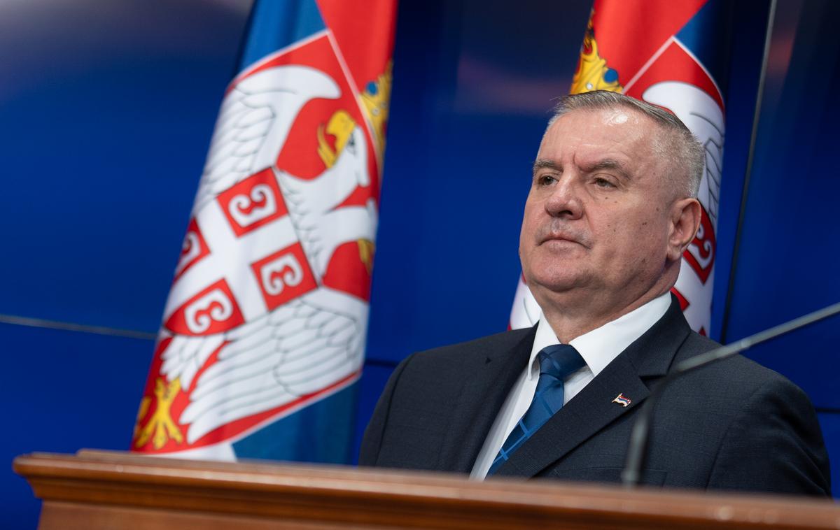 Radovan Višković | Radovan Višković je na današnji novinarski konferenci napovedal, da bo izvoljena nova vlada. | Foto Reuters