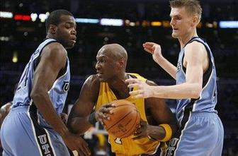 Pri Utah Jazz zadržali Millsapa
