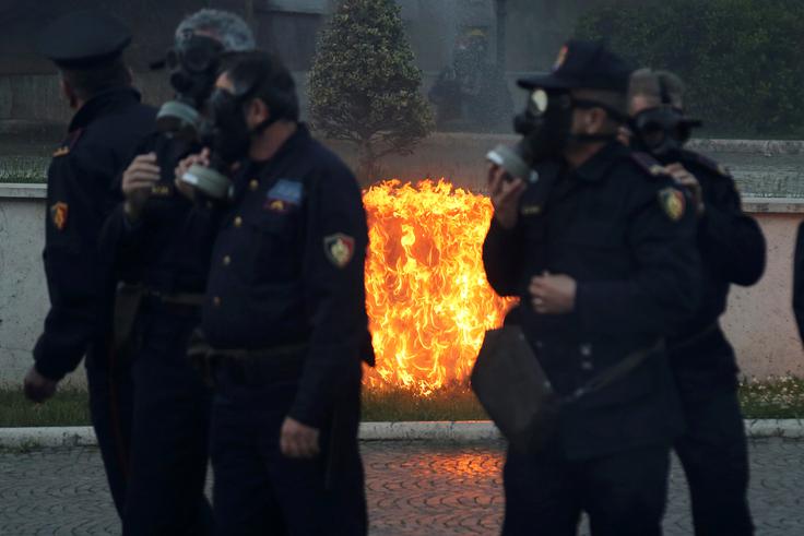 protesti tirana | Foto: Reuters