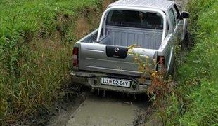 Nissan pickup navara 2,5 Di