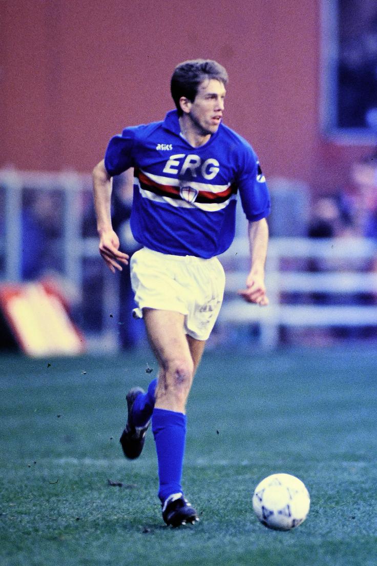 Srečko Katanec je s Sampdorio osvojil štiri lovorike. Leta 1991 je postal italijanski prvak, osvojil tudi italijanski superpokal, leta 1994 pa še italijanski pokal. V Evropi je osvojil pokal pokalnih zmagovalcev (1990), leta 1992 pa v finalu državnih prvakov po podaljšku na še starem Wembleyju izgubil proti Barceloni.  | Foto: Guliverimage