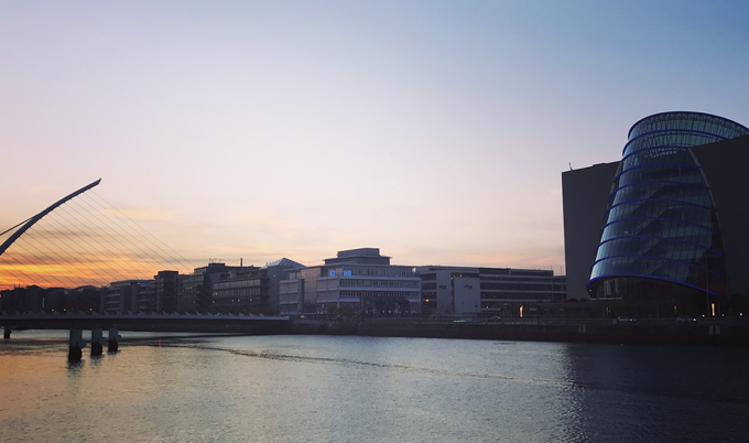 Sončni zahod v Dublinu. | Foto: osebni arhiv/Lana Kokl