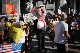 Množični protesti proti Trumpu