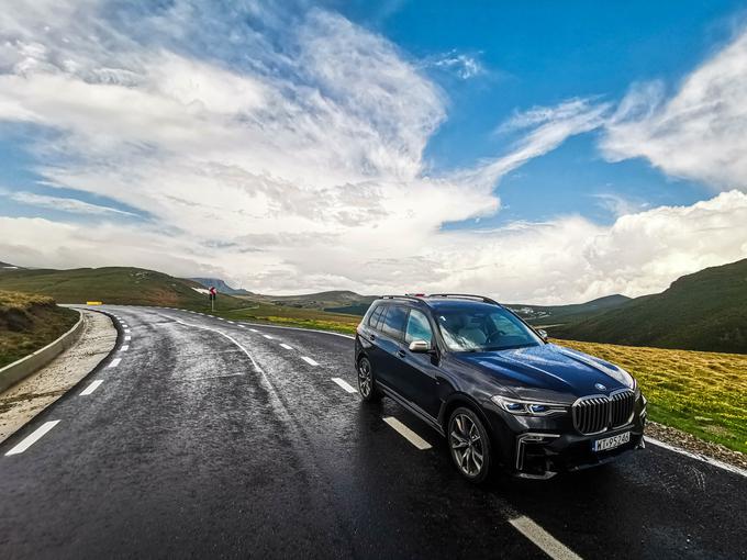 BMW X7 Romunija cesta | Foto: Gašper Pirman
