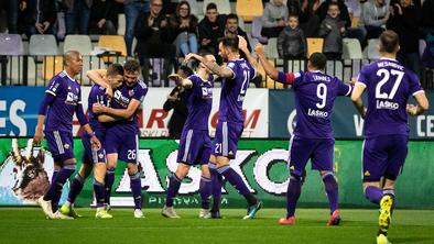 Z dvema hitrima zadetkoma še poglobil hudo krizo Goričanov #video