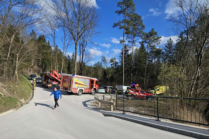 Pozitivna zgodba z Bleda | "Blaž je pokazal neizmerno sočutje do človeka in mu s svojim dejanjem kljub nevarnosti rešil življenje," so v objavi zapisali blejski gasilci. | Foto Facebook/PGD Bled