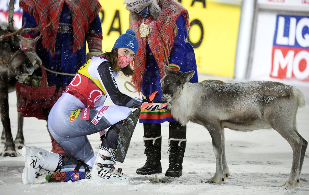 Petra Vlhova - Levi 2020 | Slovakinja Petra Vlhova je zmagovalka uvodnega slaloma sezone 2020/21. | Foto Reuters
