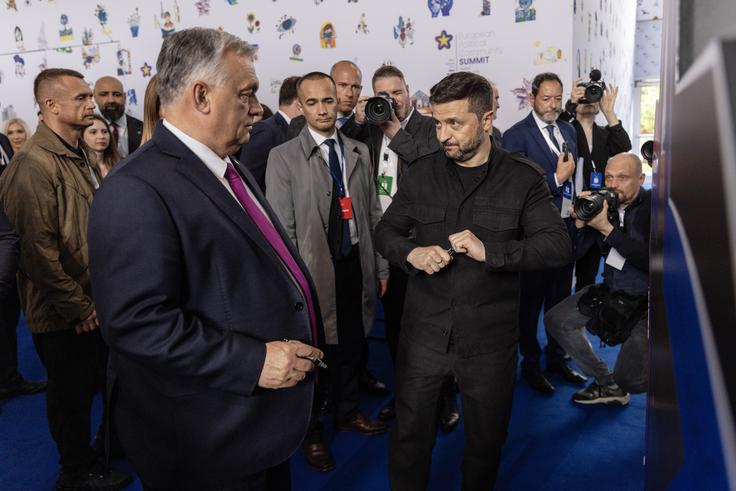 Orban da vedno jasno vedeti, da nima prijateljskih odnosov z Zelenskim. Tudi ta ne izbira vedno besed za Orbana. | Foto: Guliverimage