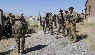 Članice zveze Nato potrdile skupen umik z ZDA iz Afganistana