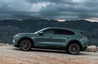 Dobra novica za ljubitelje klasike, Porsche potrdil novega #foto