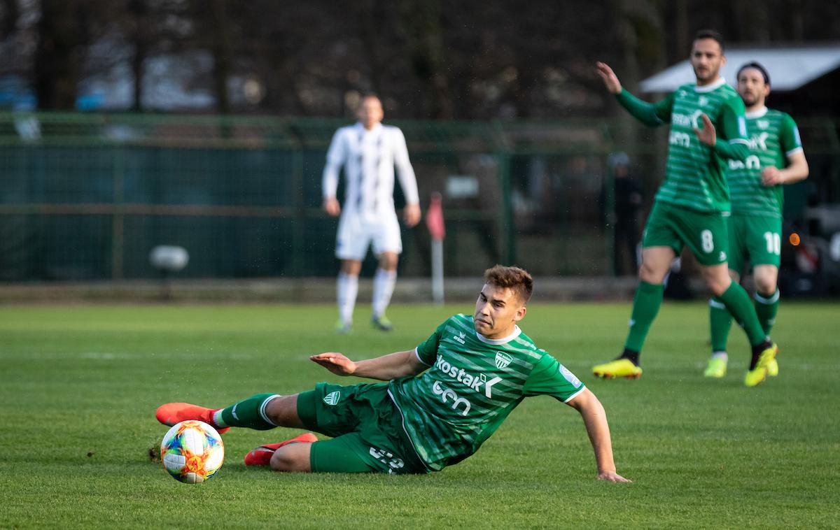 Mura vs Krško PLTS | Krško je že tako ali tako na pragu izpada v drugo ligo, saj zaseda zadnje mesto. | Foto Blaž Weindorfer/Sportida