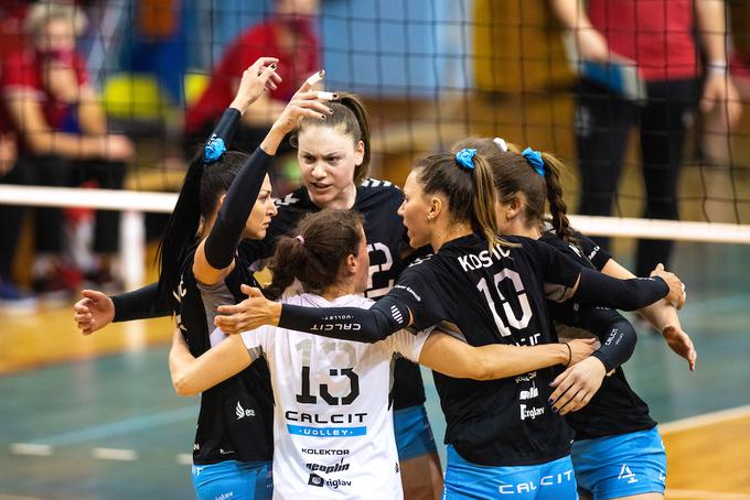 Calcit Volley Nova KBM Branik | Foto: Matic Klanšek Velej/Sportida