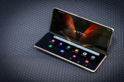Nov Samsungov pregibni telefon: so odpravili naše pomisleke?