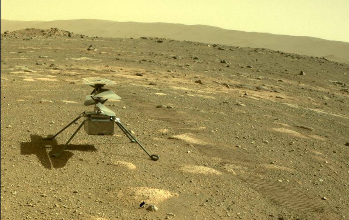 nasa helikopter | Instrument, ki ga je rover uporabil za tvorbo kisika, je pravzaprav škatla v velikosti avtomobilskega akumulatorja, ki se nahaja v roverju. | Foto NASA/JPL-Caltech