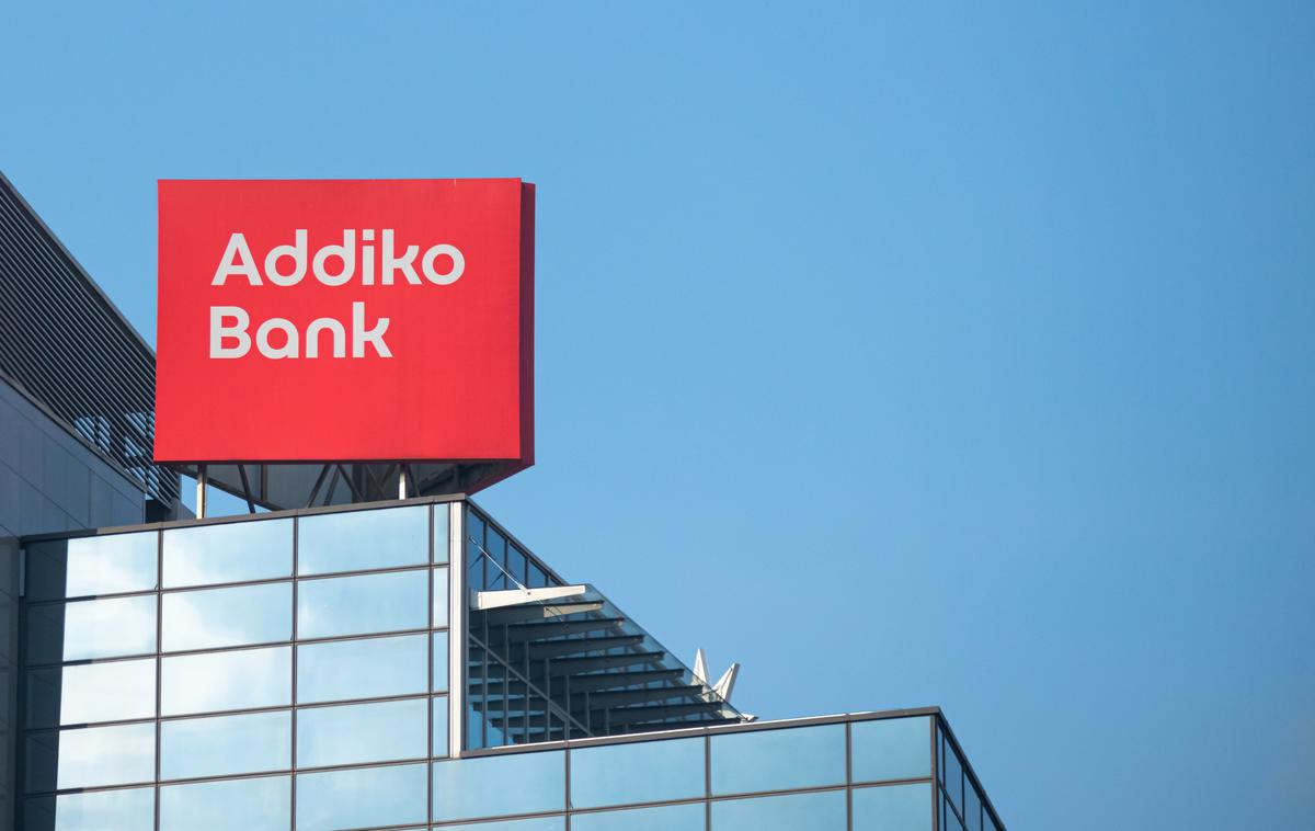 NLB napovedala zvišanje ponudbe za odkup delnic Addiko Bank - siol.net