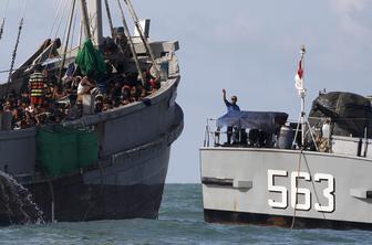 Čez Sredozemsko morje letos več kot sto tisoč migrantov