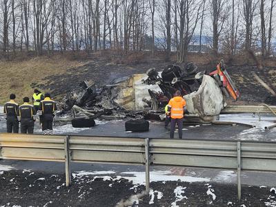 Huda nesreča na štajerski avtocesti usodna za 28-letnika #video